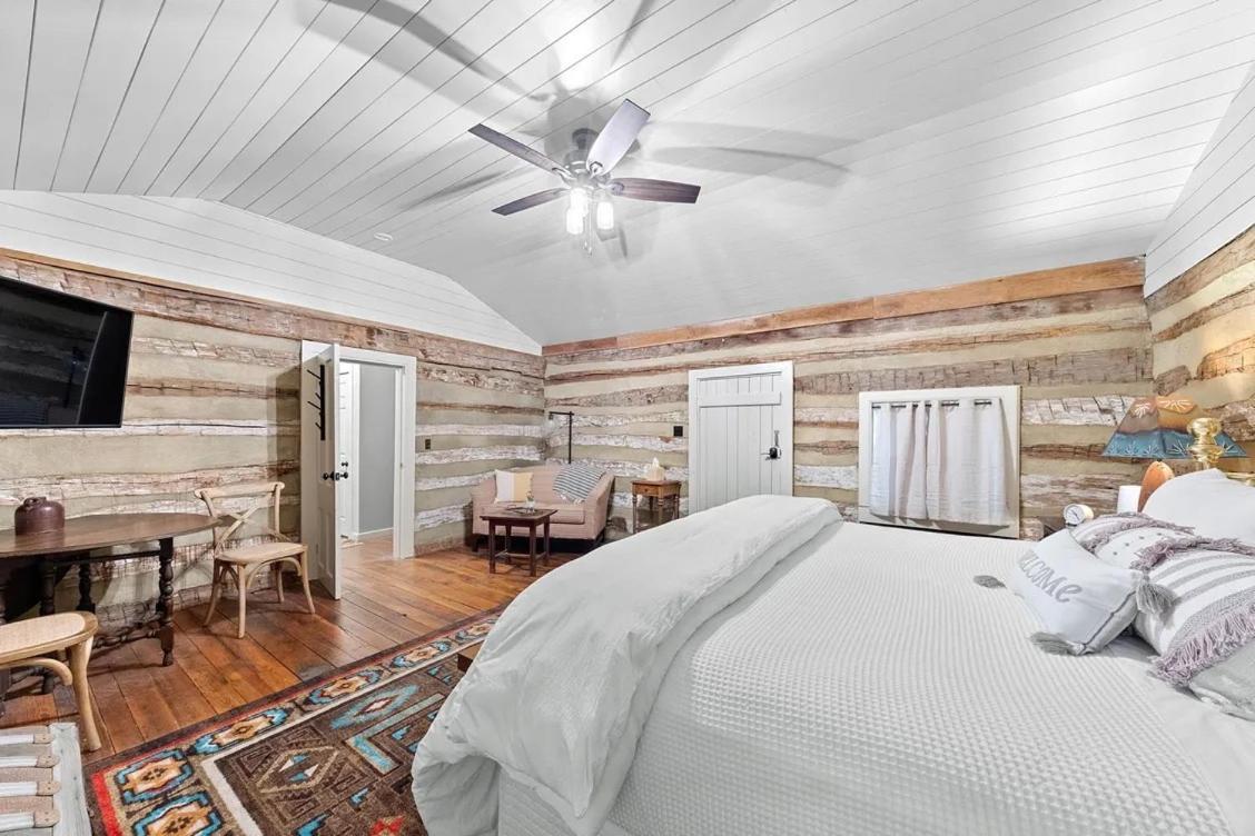 Rustic Augusta Cabin Екстериор снимка