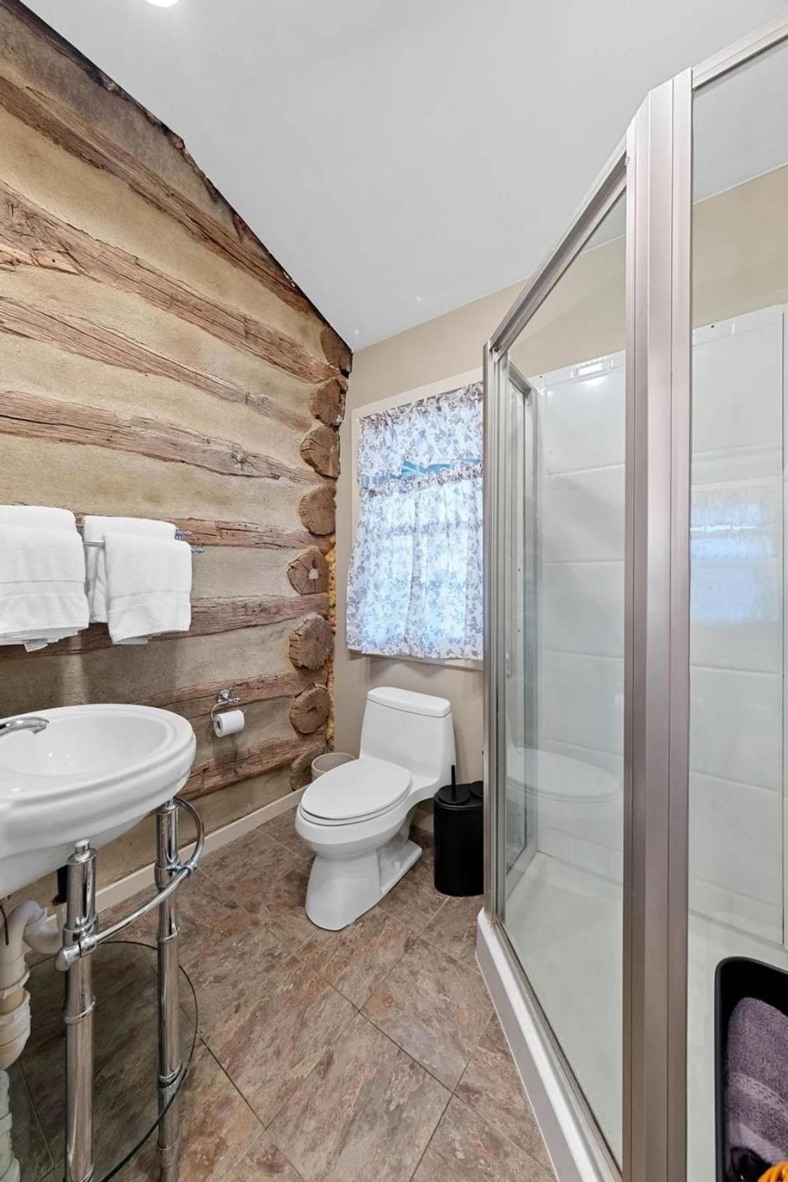 Rustic Augusta Cabin Екстериор снимка