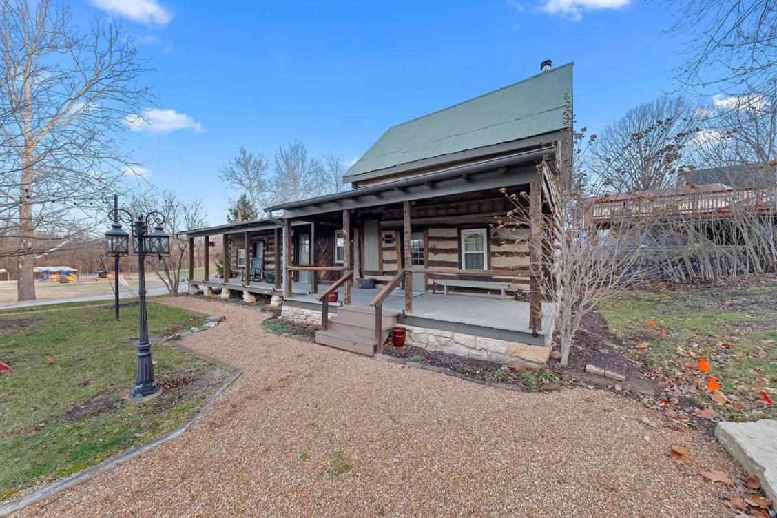 Rustic Augusta Cabin Екстериор снимка